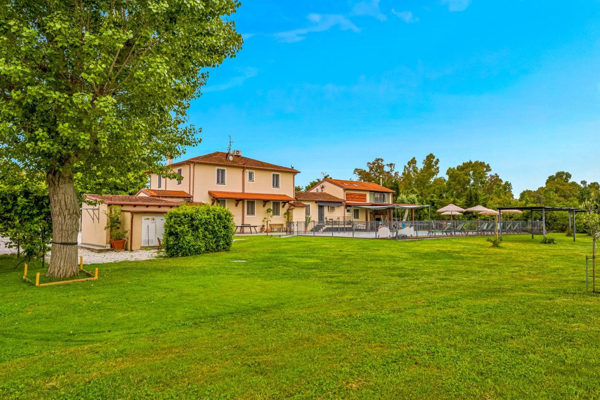 Vistalago Versilia Массароза Экстерьер фото
